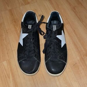 Steve Madden Black Star Shoes Rhode